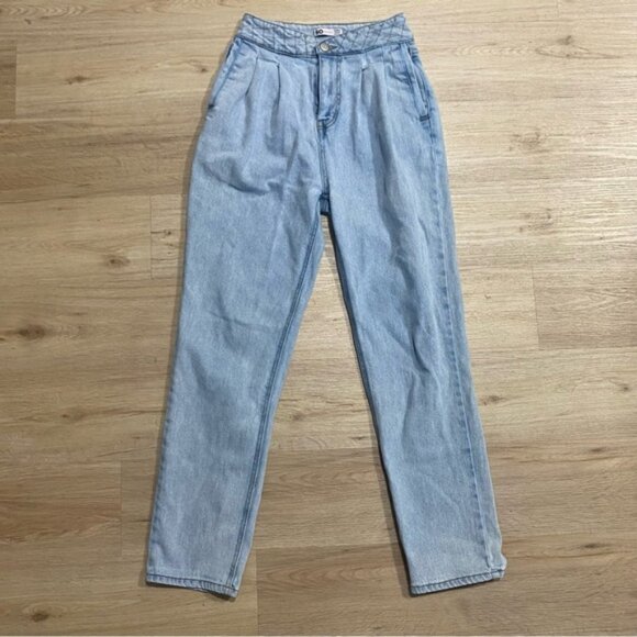 SO Pleated High Rise Straight Leg Jeans Size 3 / 26 - Picture 1 of 15